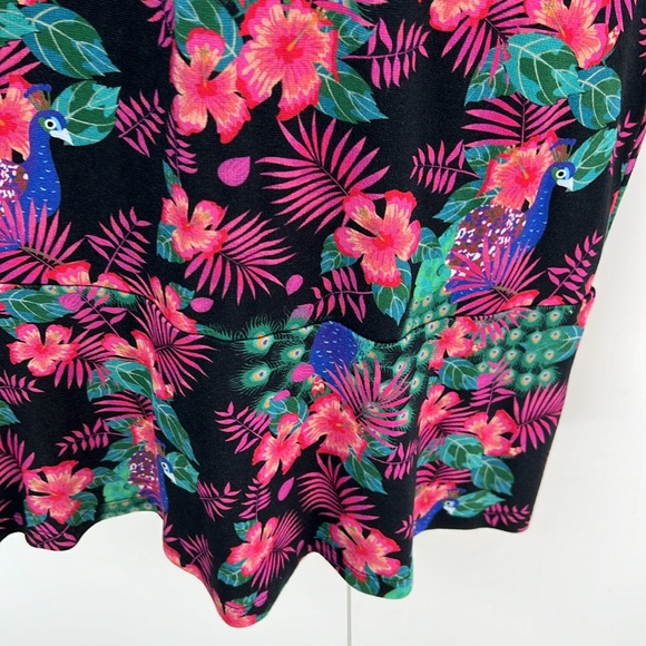 SMASHED LEMONS | Peacock Tropical long sleeve Dress NWT - Picture 8 of 11
